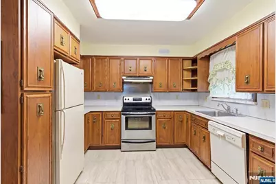 506-508 Irvington Avenue, Maplewood, NJ 07040 - Photo 8