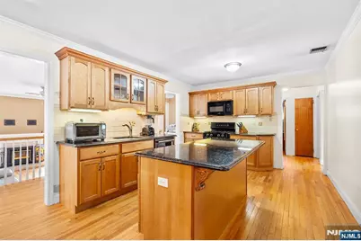 777 Washington Avenue, Washington Township, NJ 07676 - Photo 12