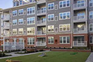 100 Eisenhower Parkway B1, Livingston, NJ 07039 - Photo 20