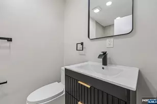 33 Lotz St, North Haledon, NJ 07508 - Photo 24