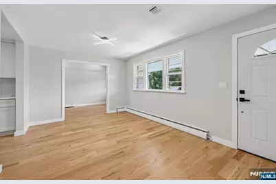 33 Lotz Street, North Haledon, NJ 07508 - Photo 4