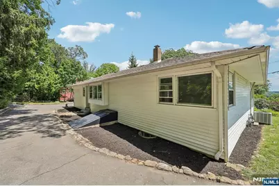 33 Lotz Street, North Haledon, NJ 07508 - Photo 36