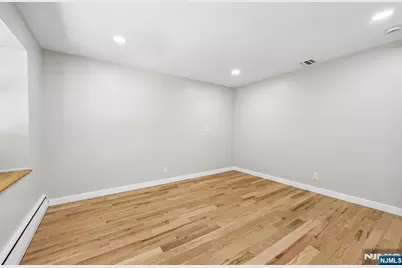 33 Lotz Street, North Haledon, NJ 07508 - Photo 28