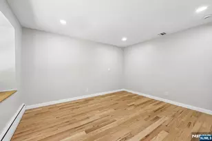 33 Lotz St, North Haledon, NJ 07508 - Photo 28