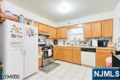 111 Highland Avenue, Newark, NJ 07104 - Photo 6