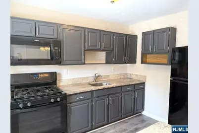 63-1/2 Knox Terrace 1A #1A, Wayne, NJ 07470 - Photo 4