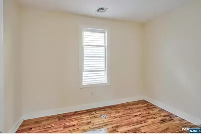 225 10th Street, Newark, NJ 07107 - Photo 26