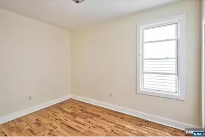 225 10th Street, Newark, NJ 07107 - Photo 28