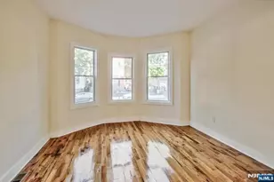 225 10th St, Newark, NJ 07107 - Photo 12