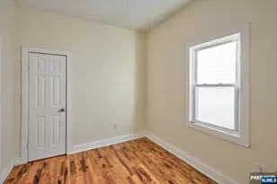 225 10th St, Newark, NJ 07107 - Photo 14