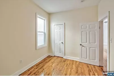 225 10th Street, Newark, NJ 07107 - Photo 18
