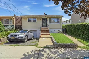 312 Stuyvesant Ave., Newark, NJ 07106 - Photo 1