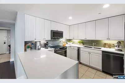 600 Harbor Boulevard 771 #771, Weehawken, NJ 07086 - Photo 10