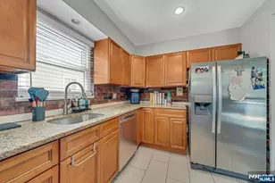 774 Ravenhill Pl, Ridgefield, NJ 07657 - Photo 10