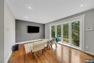 774 Ravenhill Pl, Ridgefield, NJ 07657 - Photo 4