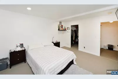 456 Sylvan, Saddle Brook Township, NJ 07663 - Photo 12