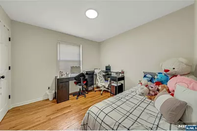 61 Sherman Avenue, Newark, NJ 07114 - Photo 26