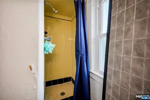 809 Park Ave, River Edge, NJ 07661 - Photo 20