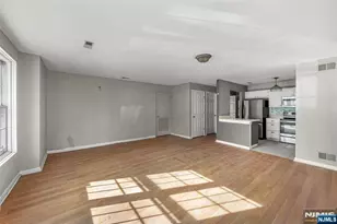 20 Mulford Ct C0025, Roseland, NJ 07068 - Photo 24