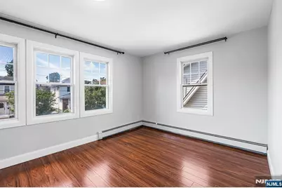 475 Nelson Avenue, Cliffside Park, NJ 07010 - Photo 24