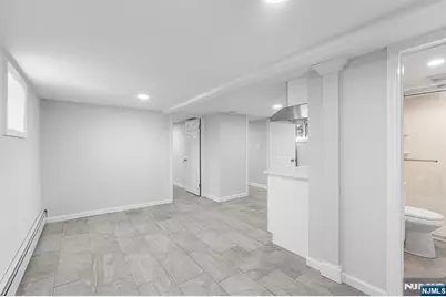 475 Nelson Avenue, Cliffside Park, NJ 07010 - Photo 30