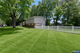 2 Monument Pl, Cresskill, NJ 07626 - Photo 32