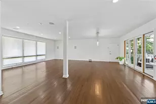2 Monument Pl, Cresskill, NJ 07626 - Photo 10