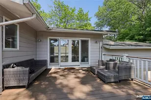 2 Monument Pl, Cresskill, NJ 07626 - Photo 28