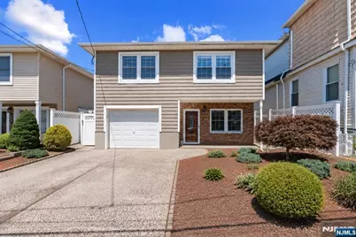 809 2nd Street 2 #2, Secaucus, NJ 07094 - Photo 14