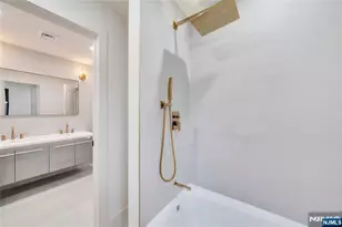 468 Morse Ave, Ridgefield, NJ 07657 - Photo 26
