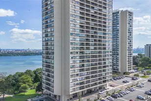 6 Horizon Road 2702, Fort Lee, NJ 07024 - Photo 1