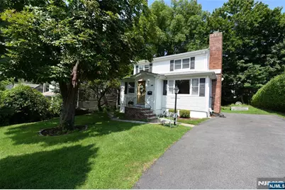 122 Strysko Avenue, Mahwah, NJ 07430 - Photo 1
