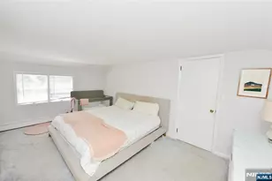 122 Strysko Ave, Mahwah, NJ 07430 - Photo 18