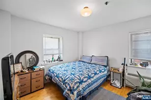70 Munn Ave 401, East Orange, NJ 07018 - Photo 8