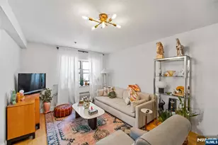 70 Munn Ave 401, East Orange, NJ 07018 - Photo 4