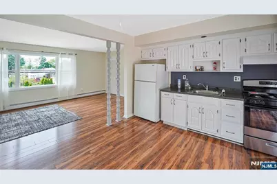 98 Eckel Road 96 #96, Little Ferry, NJ 07643 - Photo 10