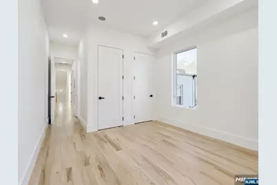 20 Van Nostrand 2 #2, Jersey City, NJ 07305 - Photo 14