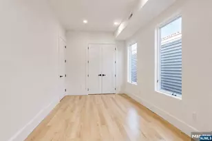 20 Van Nostrand 2, Jersey City, NJ 07305 - Photo 6