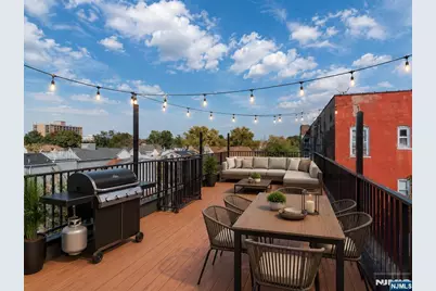 20 Van Nostrand 2 #2, Jersey City, NJ 07305 - Photo 18
