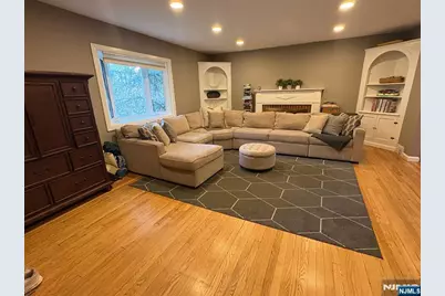 984 E Lawn Drive, Teaneck Township, NJ 07666 - Photo 2