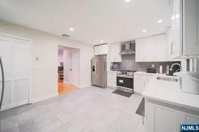 106 E Edsall Boulevard B #B, Palisades Park, NJ 07650 - Photo 12