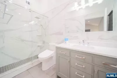 106 E Edsall Boulevard B #B, Palisades Park, NJ 07650 - Photo 18