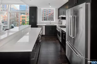 1100 Maxwell Ln 626, Hoboken, NJ 07030 - Photo 6