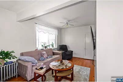 48 Cedarhurst, Woodland Park, NJ 07424 - Photo 6