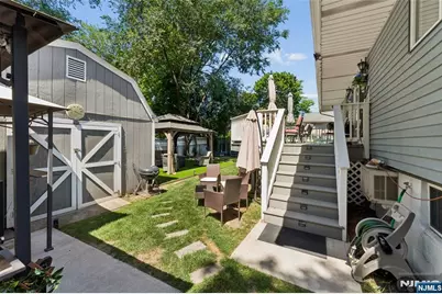 116 Pasadena Avenue, Hasbrouck Heights, NJ 07604 - Photo 26
