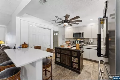 116 Pasadena Avenue, Hasbrouck Heights, NJ 07604 - Photo 2