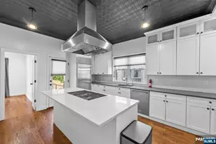 66 Irving St, Jersey City, NJ 07307 - Photo 12