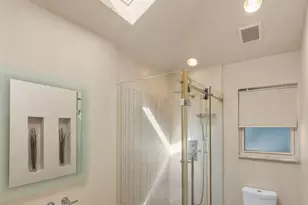66 Irving St, Jersey City, NJ 07307 - Photo 34