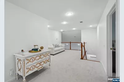 2 Constitution Lane 1501 #1501, Totowa, NJ 07512 - Photo 22