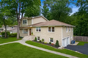 254 Ruckman Rd, Hillsdale, NJ 07642 - Photo 2